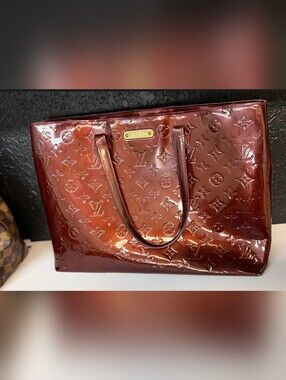 Louis Vuitton Monogram Vernis Wilshire MM